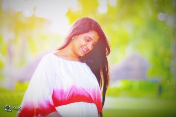 Syamala Maternity Photo Shoot